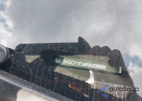 2024 Honda Accord Ex z USA, uszkodzony, nr VIN 1HGCY1F34RA009595